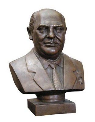 Казанцев Виктор Германович. Bronze sculpture of Kazantsev Viktor Germanovich