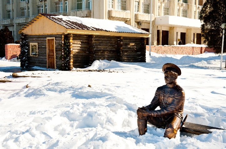 бронзовая скульптура "Казак" (бронза). bronze sculpture "Cossack"