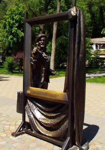 Скульптурная бронзовая композиция "Художник" (бронза) Набережная. г. Ростов-на-Дону 2013 г. Sculptural bronze composition "The Artist" (bronze) Embankment, Rostov-on-Don Sculptor Oleg Kukushkin. Rostov Art Casting Factory "Bratya Kostevy"